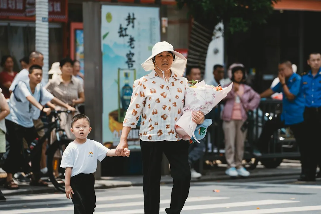 三亚旅游行业小程序开发技术选型与性能对比分析